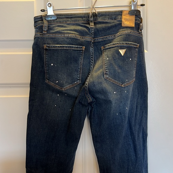 Guess Jeans - Picture 3 of 4
